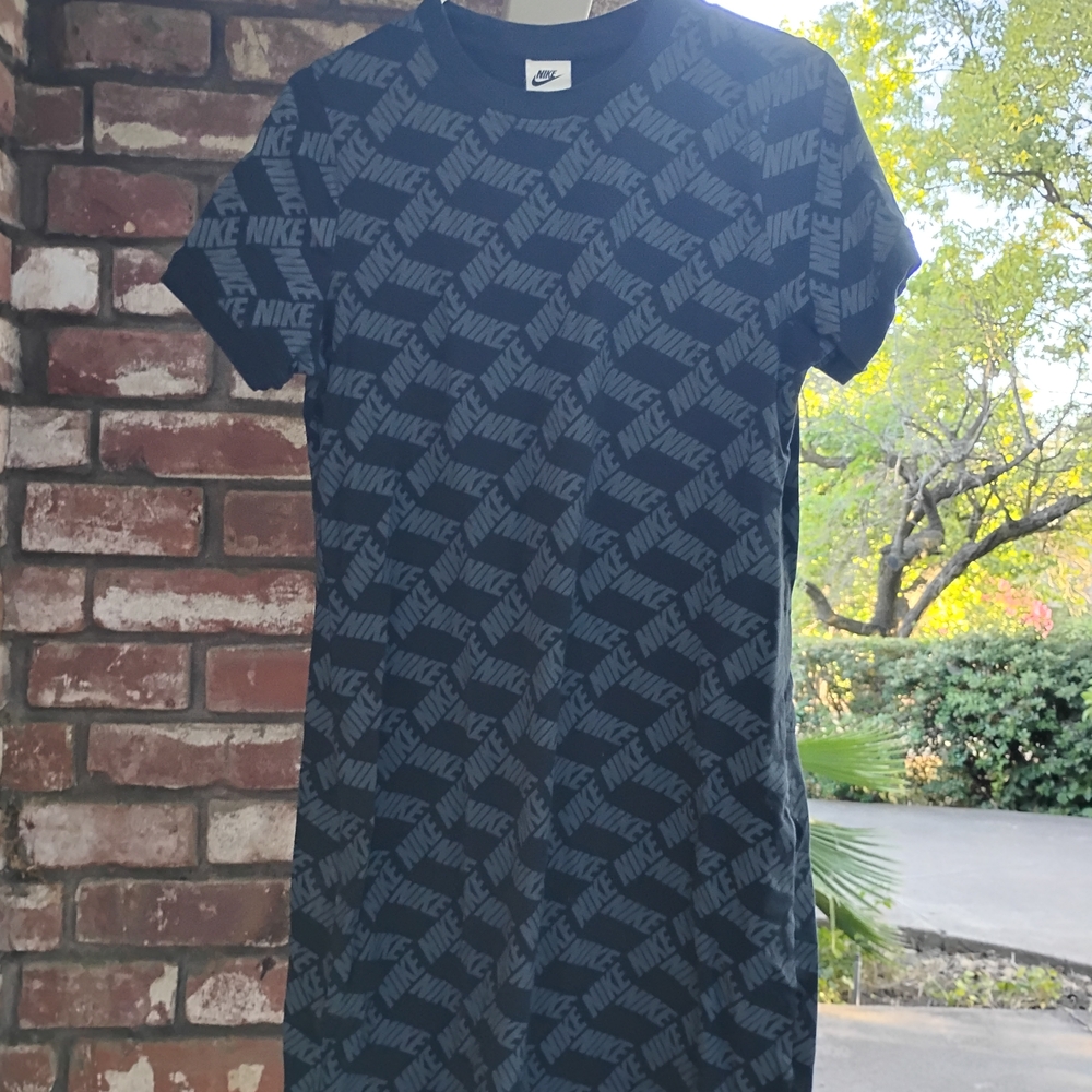 Nike Women's Black Patterned Mini Dress